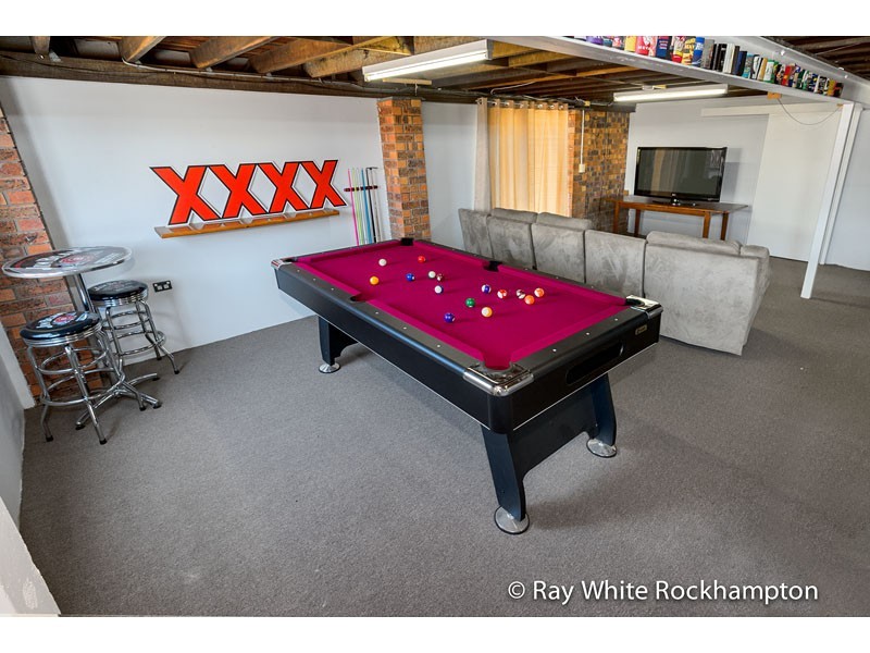 104 Stenlake Avenue, Kawana QLD 4701