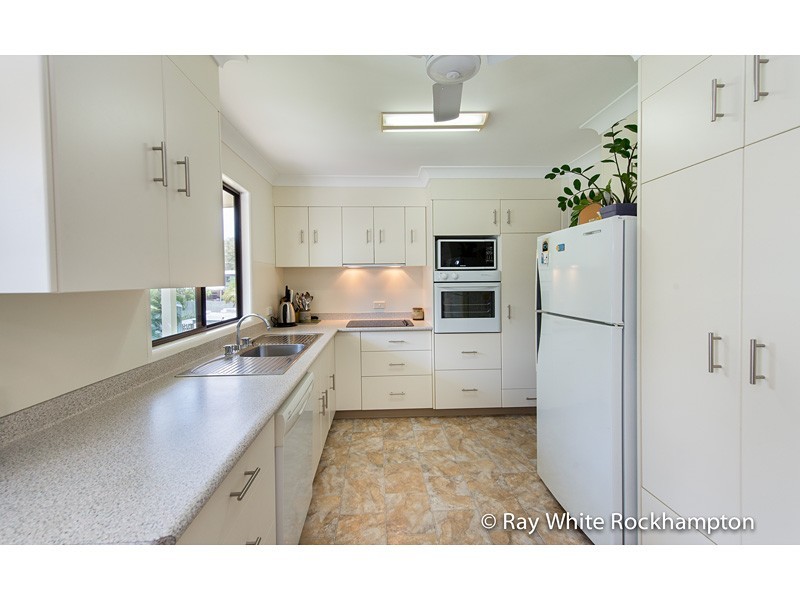 3 Ferricks Avenue, Frenchville QLD 4701