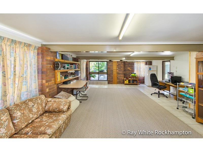 3 Ferricks Avenue, Frenchville QLD 4701