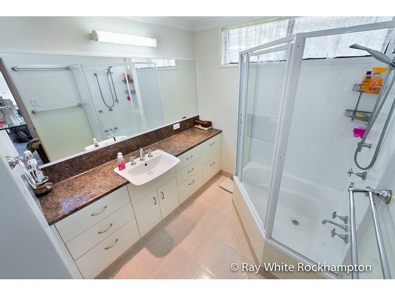 3 Ferricks Avenue, Frenchville QLD 4701