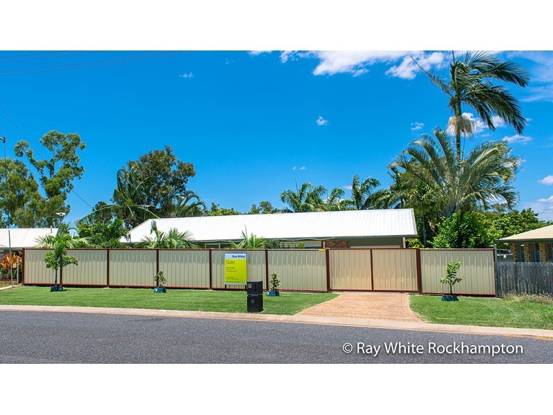 16 Brosnan Crescent, Parkhurst QLD 4702