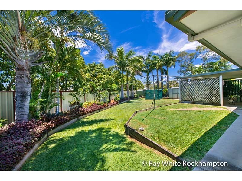 16 Brosnan Crescent, Parkhurst QLD 4702