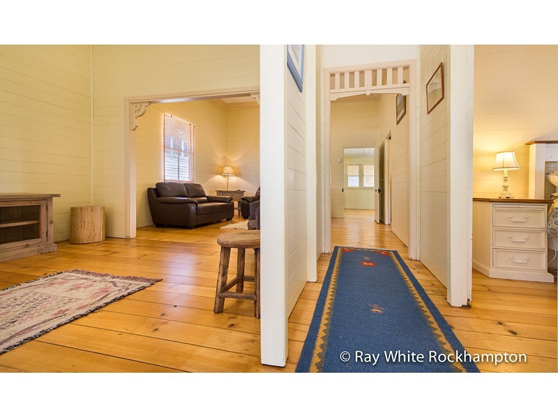 63 Woodville Street, Wandal QLD 4700