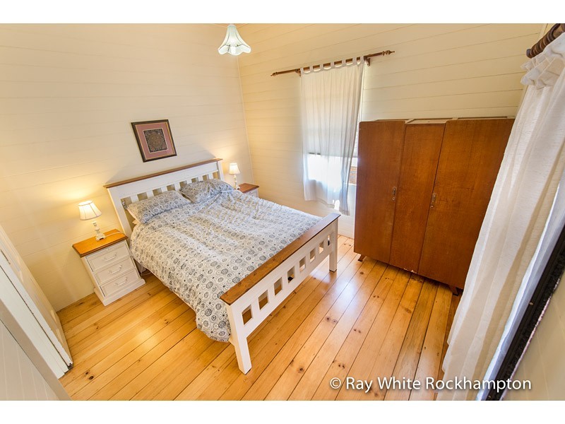 63 Woodville Street, Wandal QLD 4700