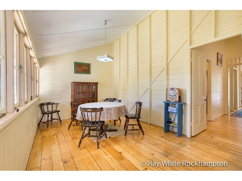 63 Woodville Street, Wandal QLD 4700