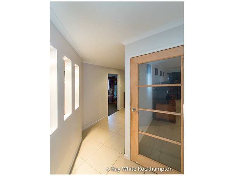 6 Rosella Drive, Gracemere QLD 4702