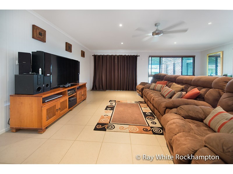 6 Rosella Drive, Gracemere QLD 4702