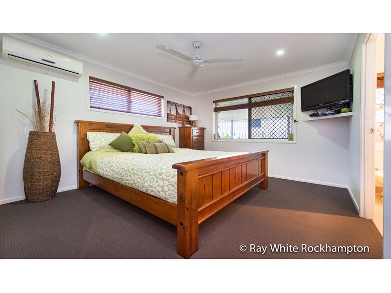 6 Rosella Drive, Gracemere QLD 4702