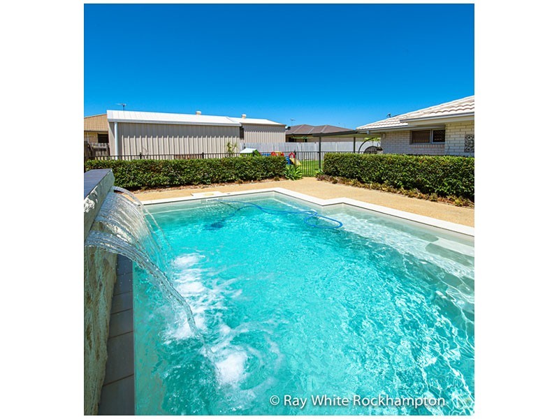 6 Rosella Drive, Gracemere QLD 4702