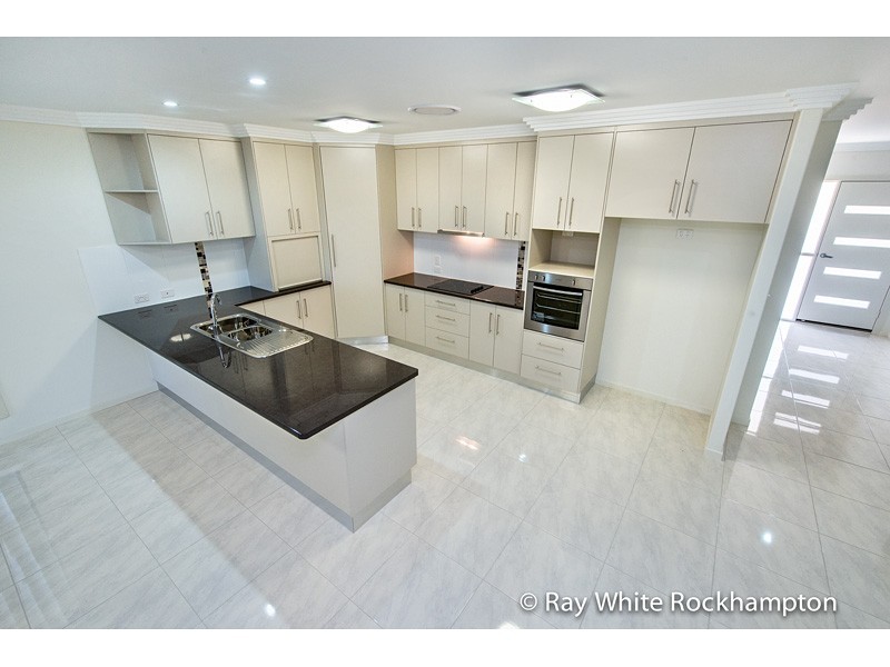 5 Corella Drive, Gracemere QLD 4702