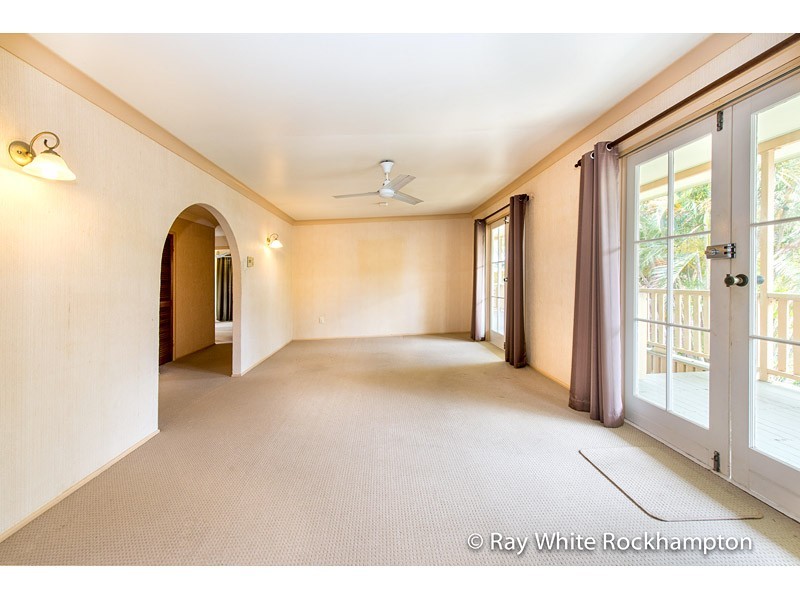 12 Suthers Avenue, Frenchville QLD 4701