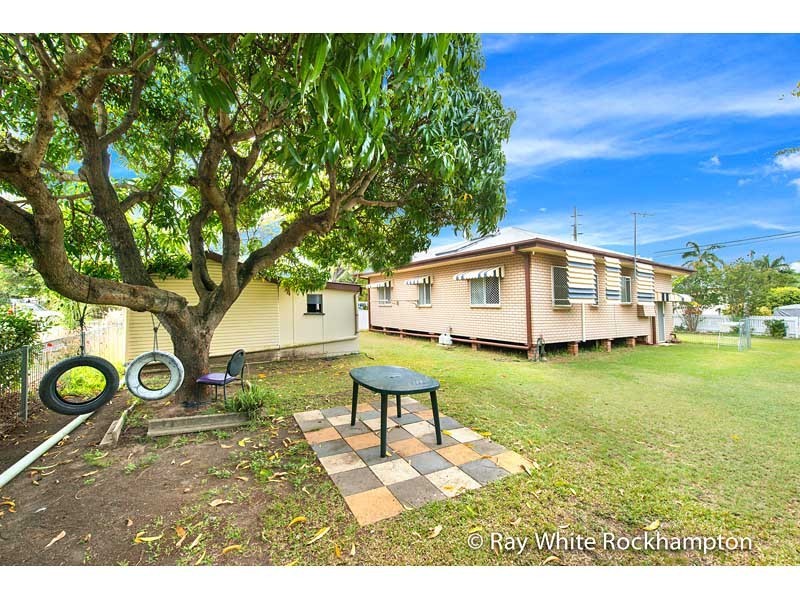 141 Richardson Road, Kawana QLD 4701