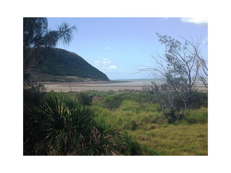 2/638 Scenic Highway, Mulambin QLD 4703