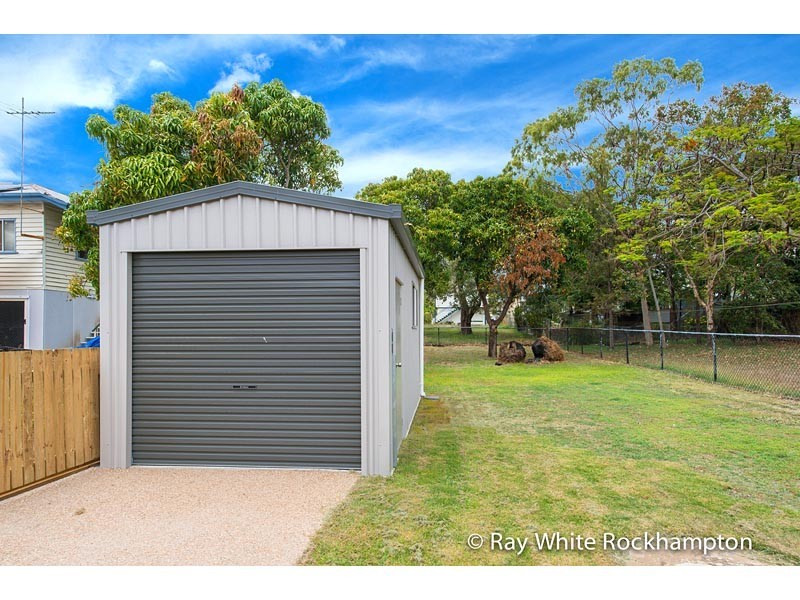 42 Harbourne Street, Koongal QLD 4701
