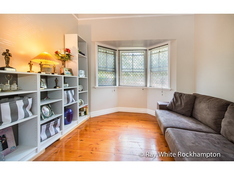 120 West Street, Allenstown QLD 4700