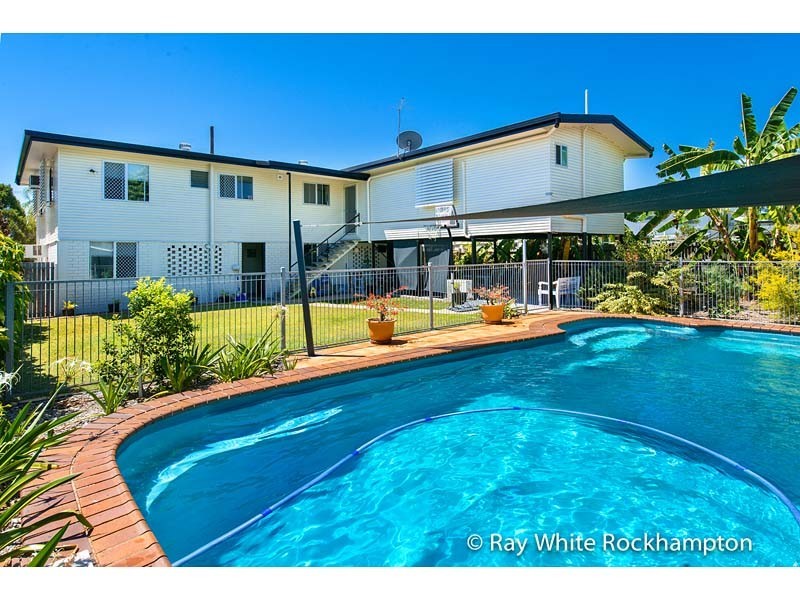 58 Gray Street, Park Avenue QLD 4701