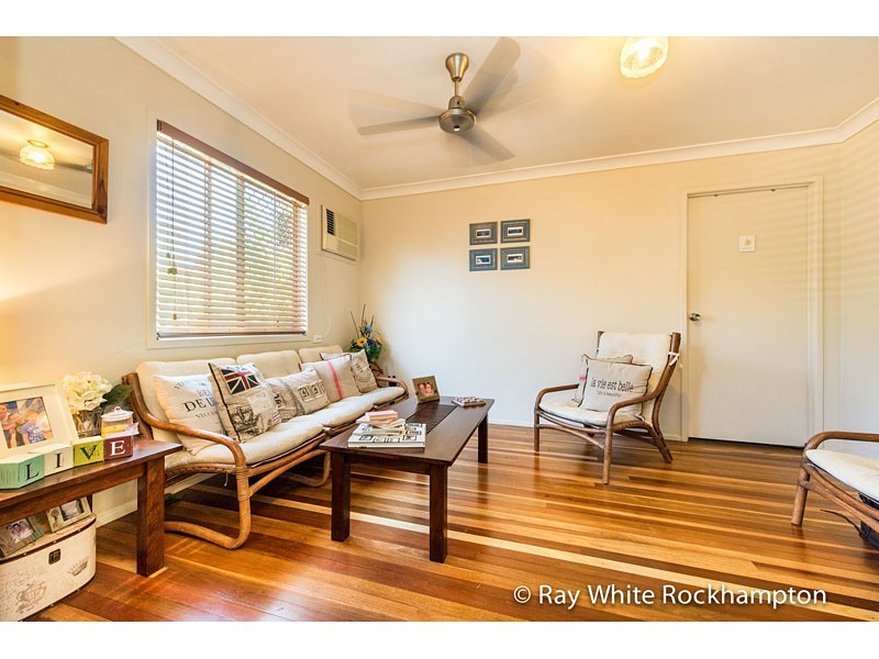 58 Gray Street, Park Avenue QLD 4701