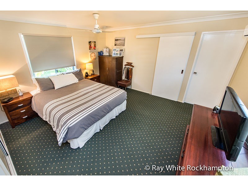 58 Gray Street, Park Avenue QLD 4701