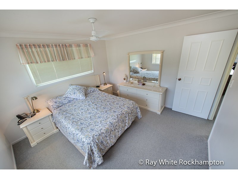 26 Hinton Street, Koongal QLD 4701