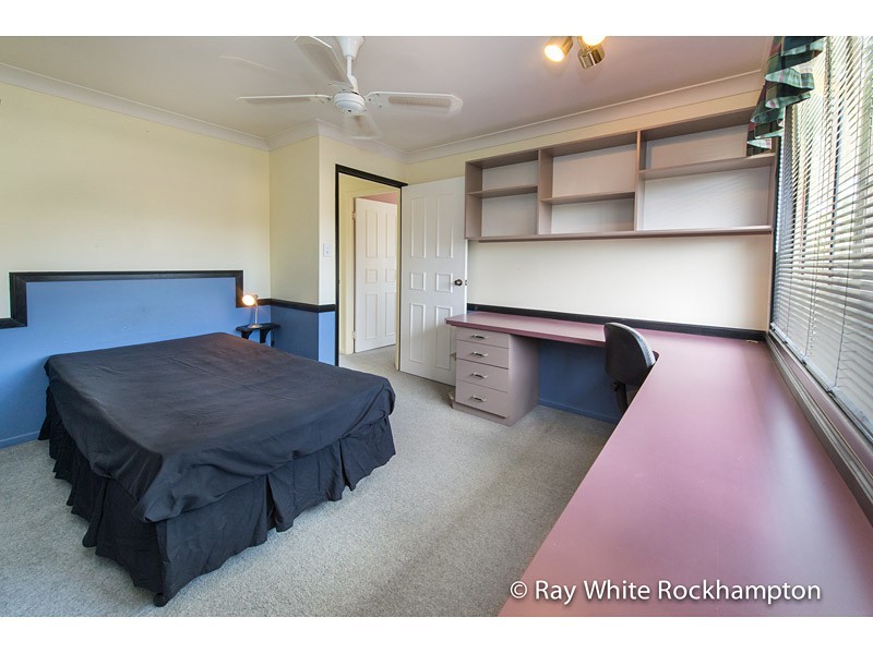 26 Hinton Street, Koongal QLD 4701