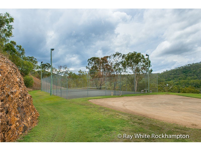 407 Coorooman Creek Road, Cawarral QLD 4702