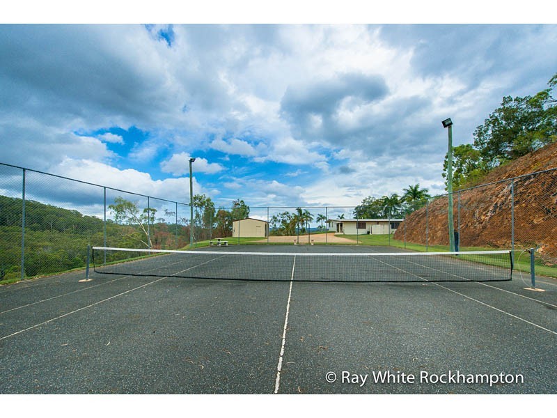407 Coorooman Creek Road, Cawarral QLD 4702
