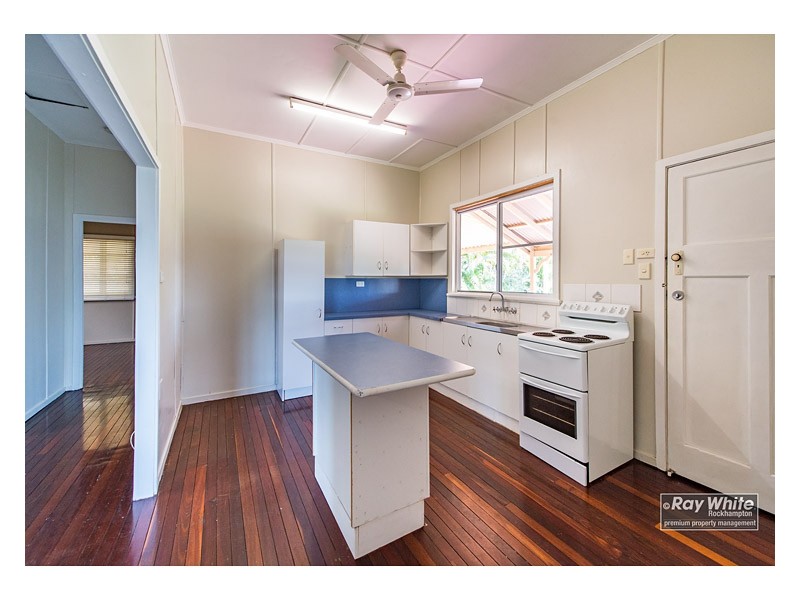 3 Bertram Street, Park Avenue QLD 4701
