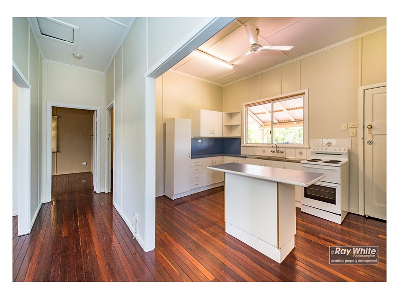3 Bertram Street, Park Avenue QLD 4701