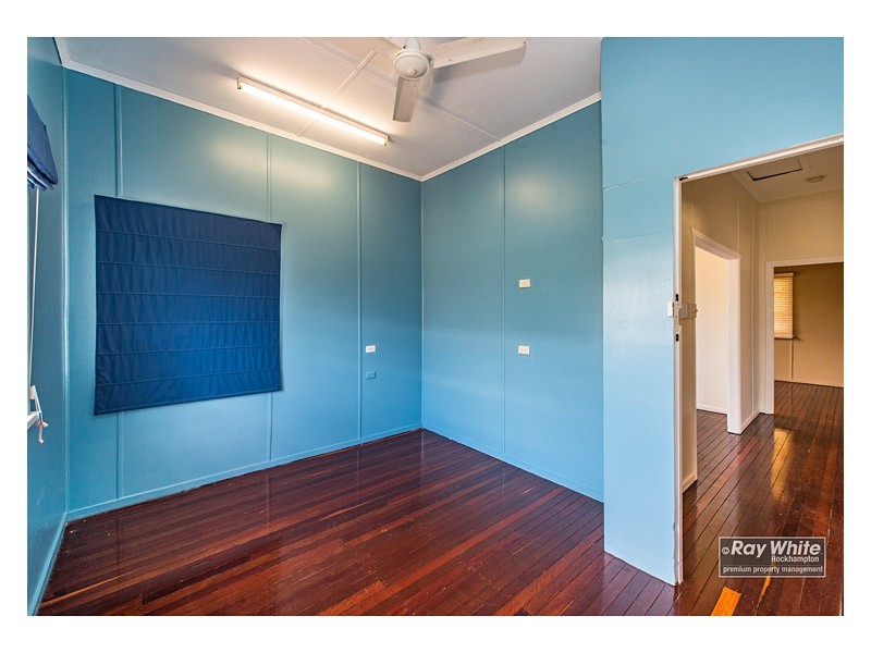 3 Bertram Street, Park Avenue QLD 4701