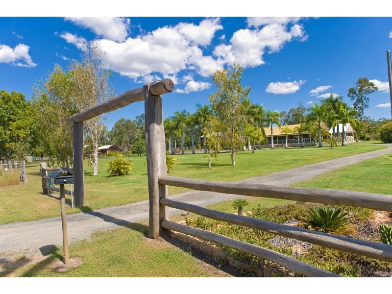 1073 Belmont Road, Glendale QLD 4711