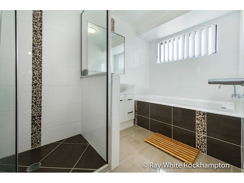 7 Mitchell Court, Gracemere QLD 4702