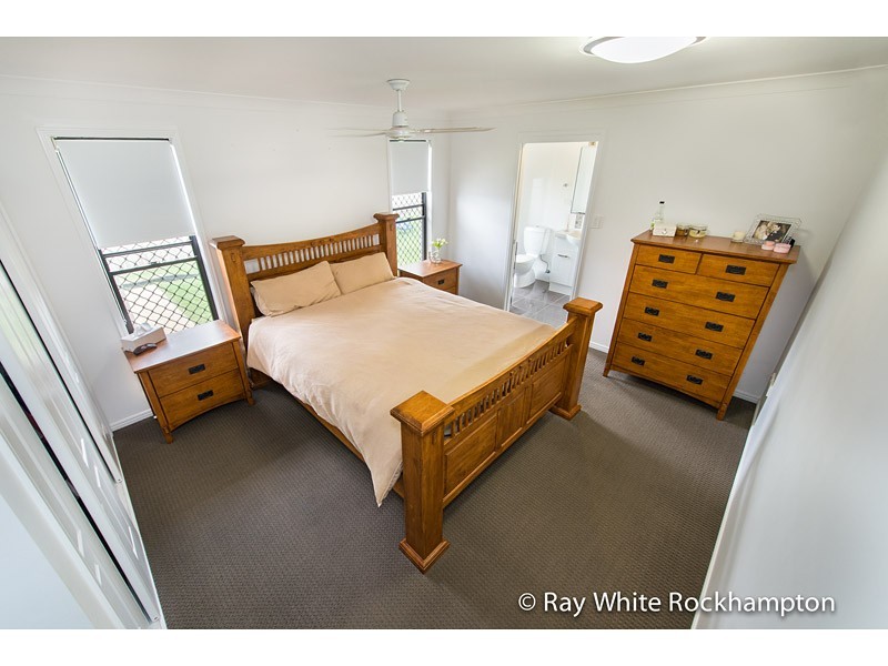 7 Mitchell Court, Gracemere QLD 4702