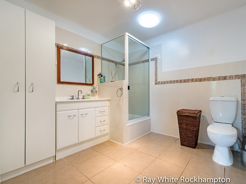 229 Hennessy Street, Koongal QLD 4701