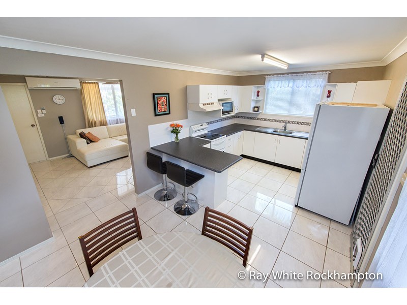 11 Schirmer Close, Gracemere QLD 4702