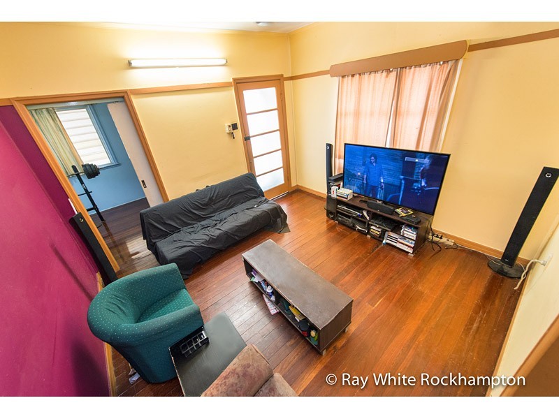 254 Dean Street, Berserker QLD 4701