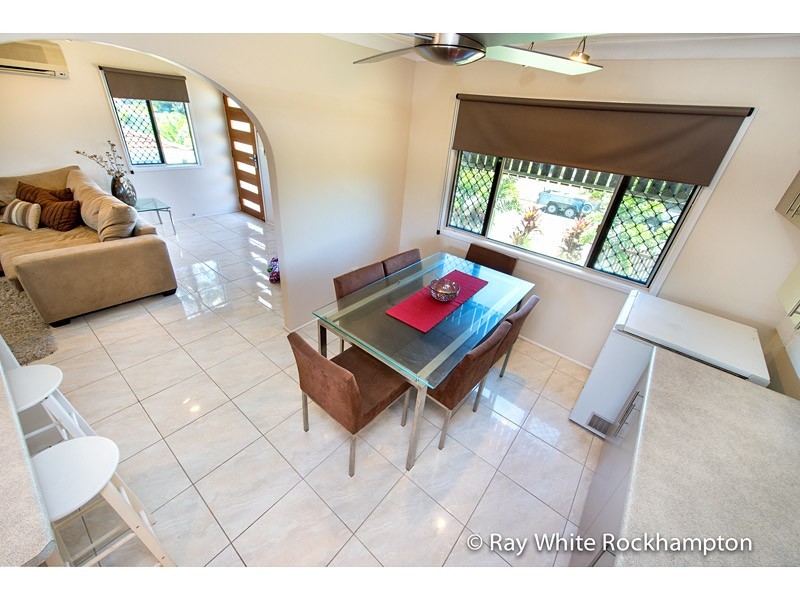 19 Webber Avenue, Kawana QLD 4701