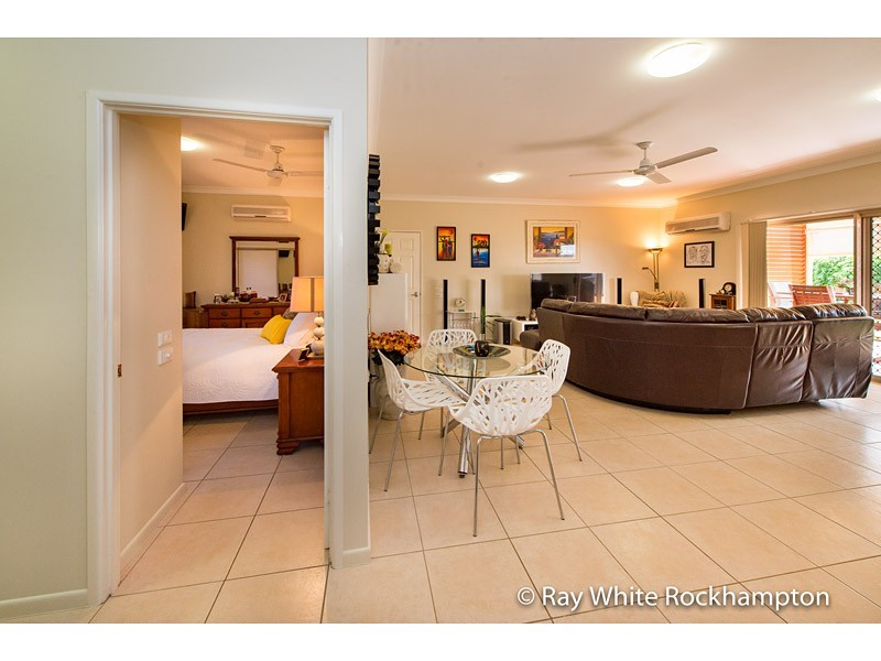 12/10 Eveline Street, Gracemere QLD 4702