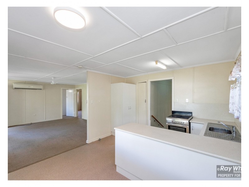 209 Earl Street, Berserker QLD 4701