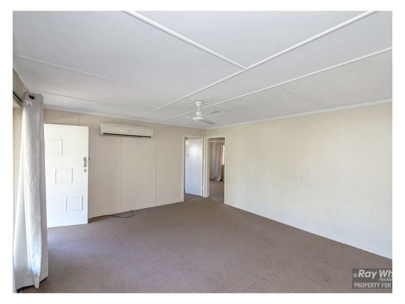 209 Earl Street, Berserker QLD 4701