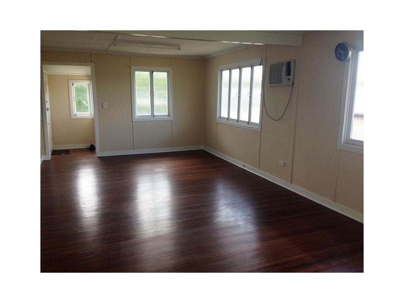 390 Dean Street, Frenchville QLD 4701