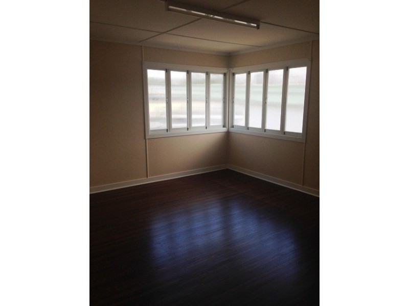 390 Dean Street, Frenchville QLD 4701