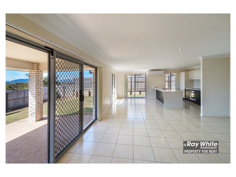 18 Leichhardt Drive, Gracemere QLD 4702