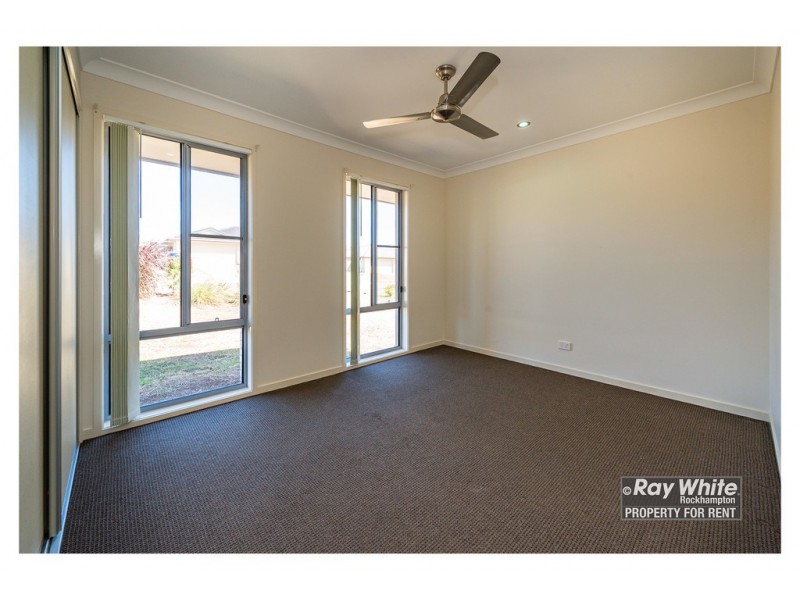 18 Leichhardt Drive, Gracemere QLD 4702