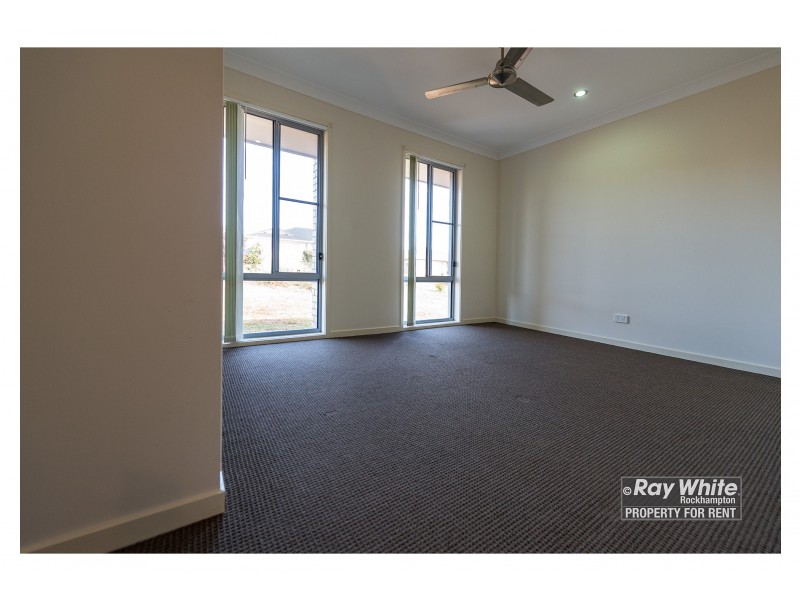 18 Leichhardt Drive, Gracemere QLD 4702