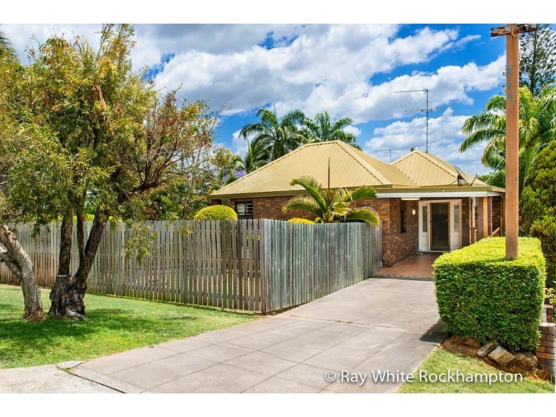 2/34 Wentworth Terrace, The Range QLD 4700