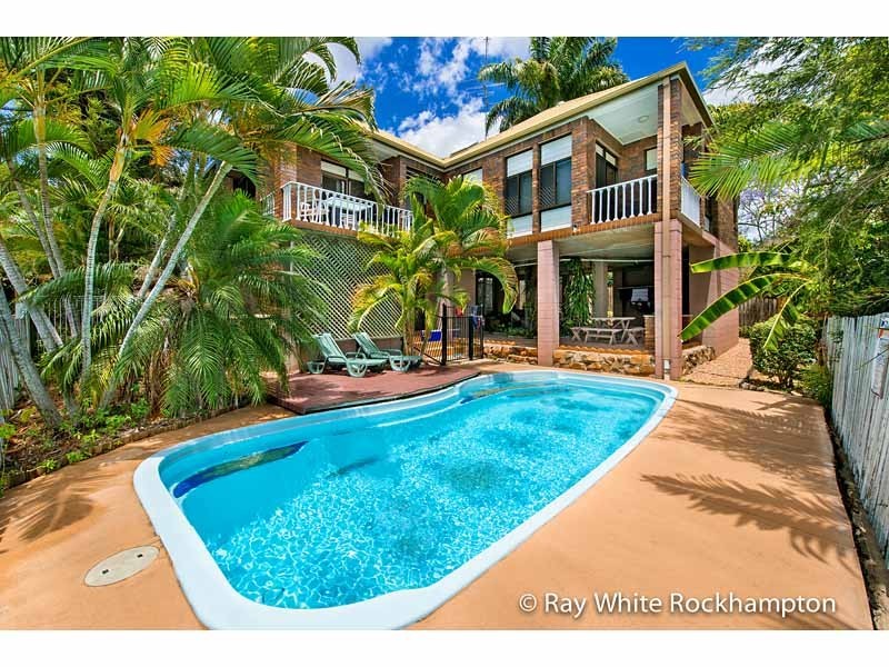 2/34 Wentworth Terrace, The Range QLD 4700
