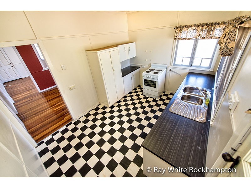 24 Eton Street, West Rockhampton QLD 4700