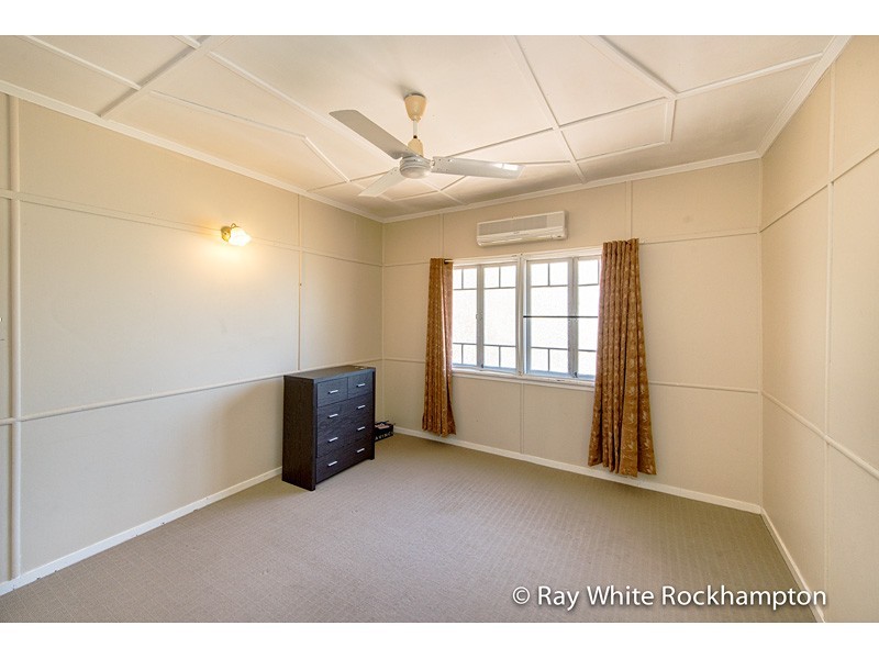 24 Eton Street, West Rockhampton QLD 4700