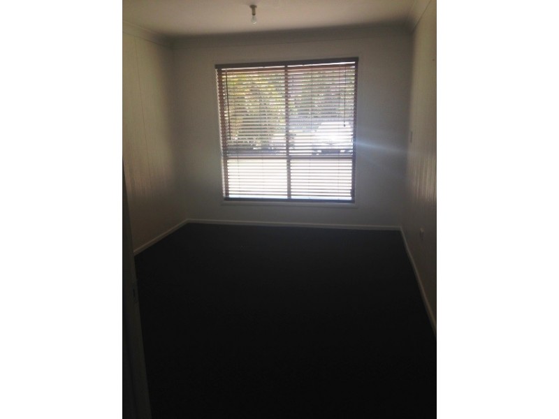 21 Van Haeren Street, Kawana QLD 4701