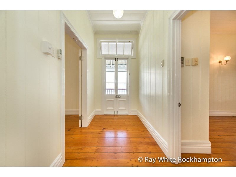 20 Brecknell Street, The Range QLD 4700